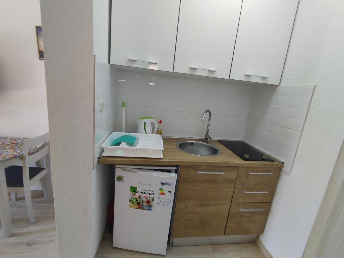 Guest House Nikola Božava Екстериор снимка