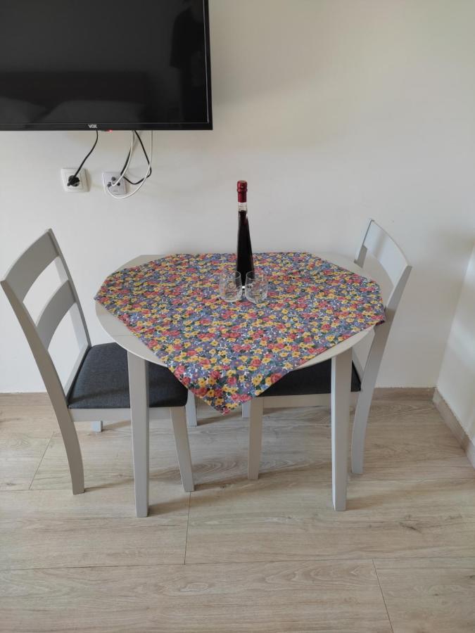 Guest House Nikola Božava Екстериор снимка