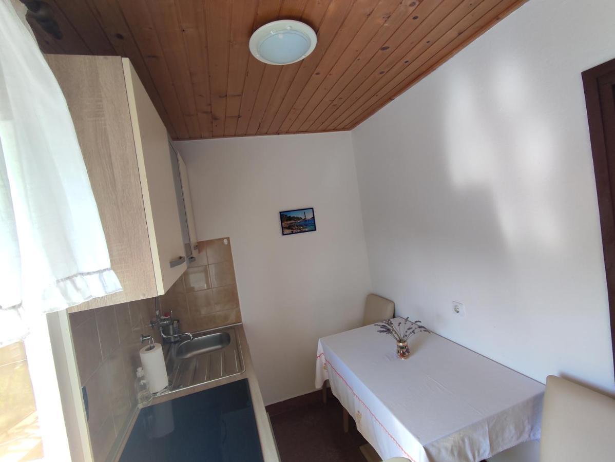Guest House Nikola Božava Екстериор снимка