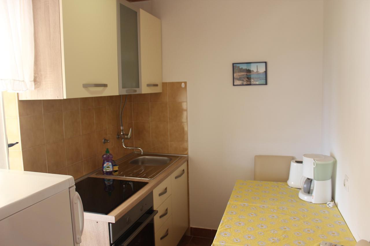Guest House Nikola Božava Екстериор снимка